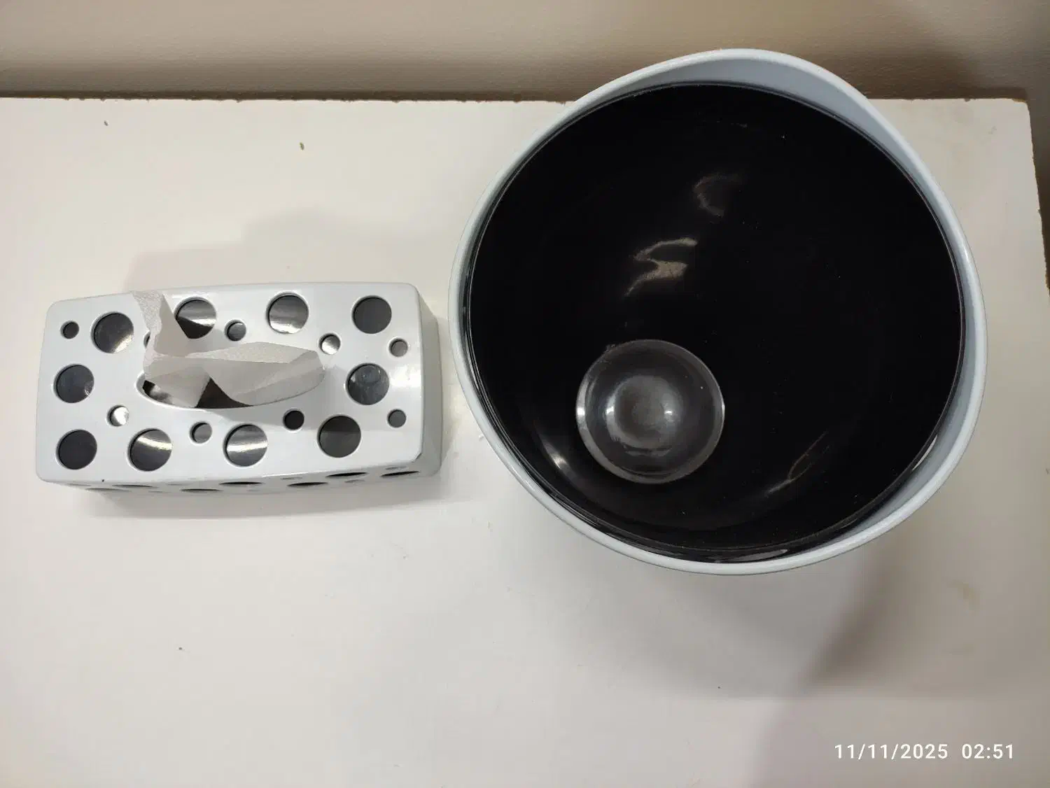 سطل زباله و جا دستمال کاغذی|لوازم نظافت|شاهین‌شهر, مسکن مهر|دیوار