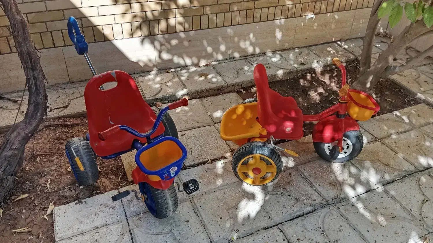 تعدادی دوچرخه۱۲و۱۶و۲۰وسه چرخه|دوچرخه، اسکیت، اسکوتر|شیراز, محراب|دیوار