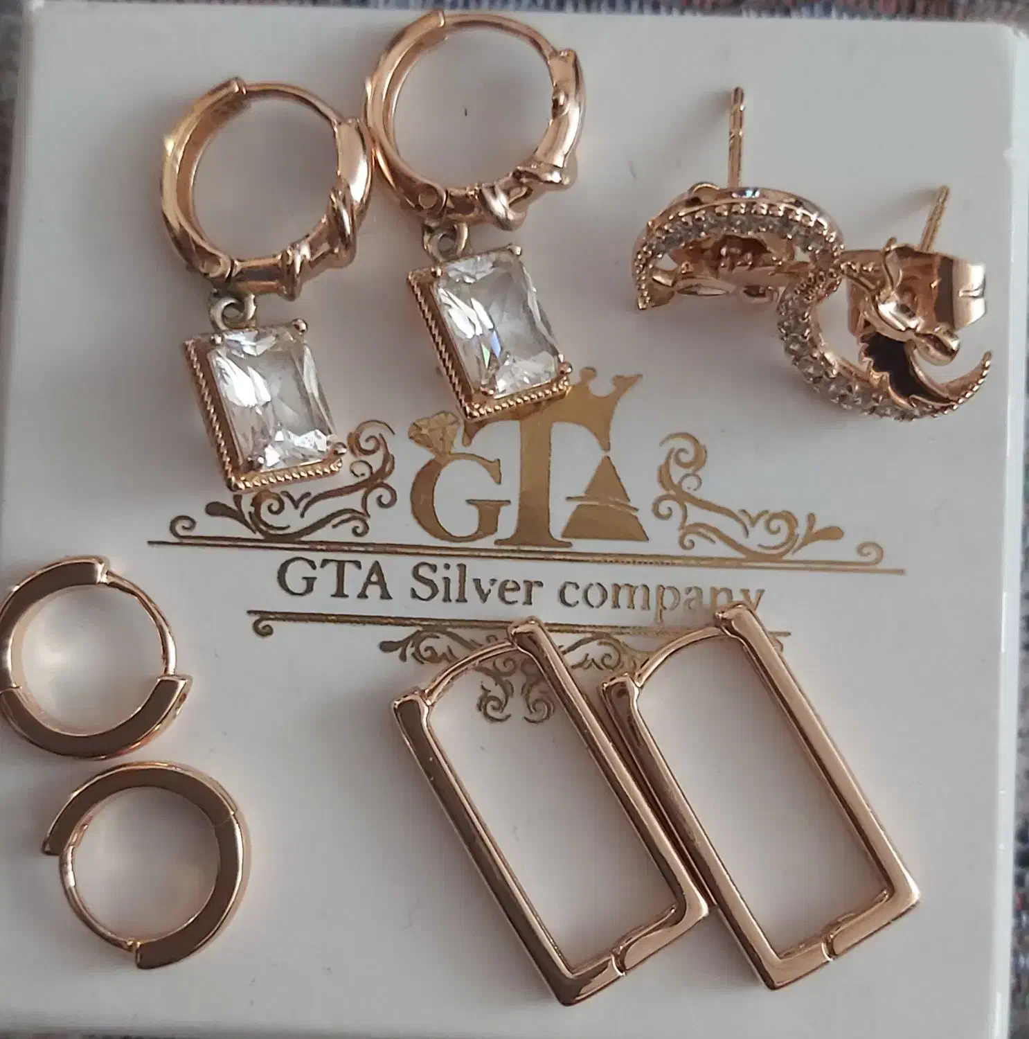 ۴جفت گوشواره برندژوپینگ رنگ ثابت|بدلیجات|دورود, |دیوار