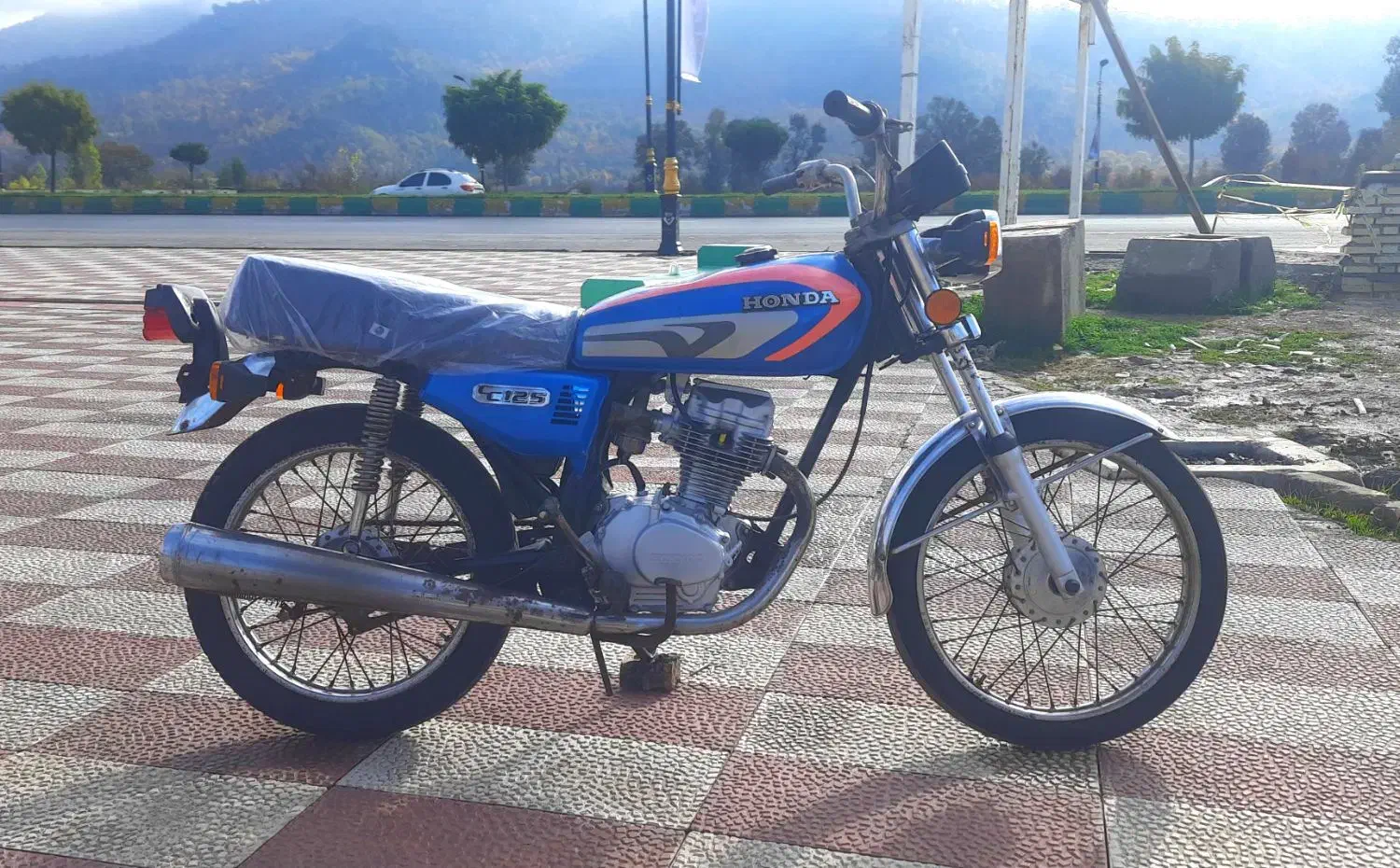 موتور هندا ۱۲۵ مدل ۸۶ سرحال مزایده|موتورسیکلت|قرق, |دیوار