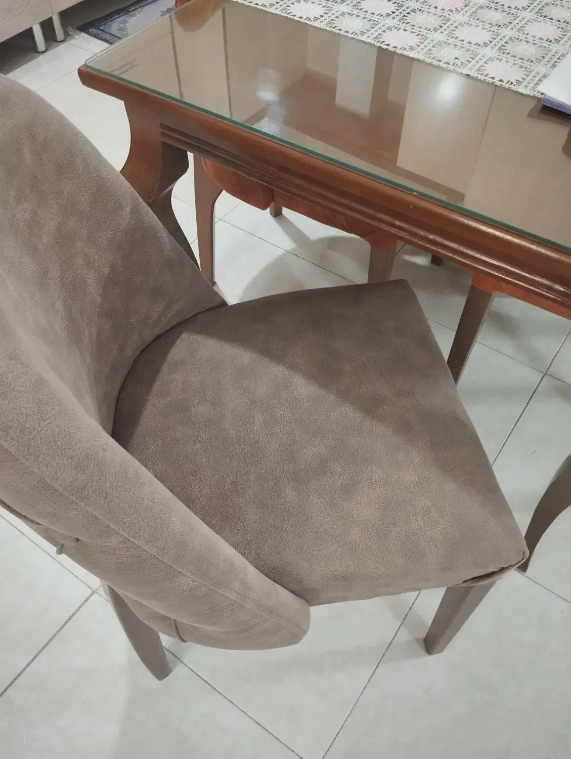 غذاخوری ۶ نفره|میز و صندلی غذاخوری|نیشابور, هفده شهریور|دیوار