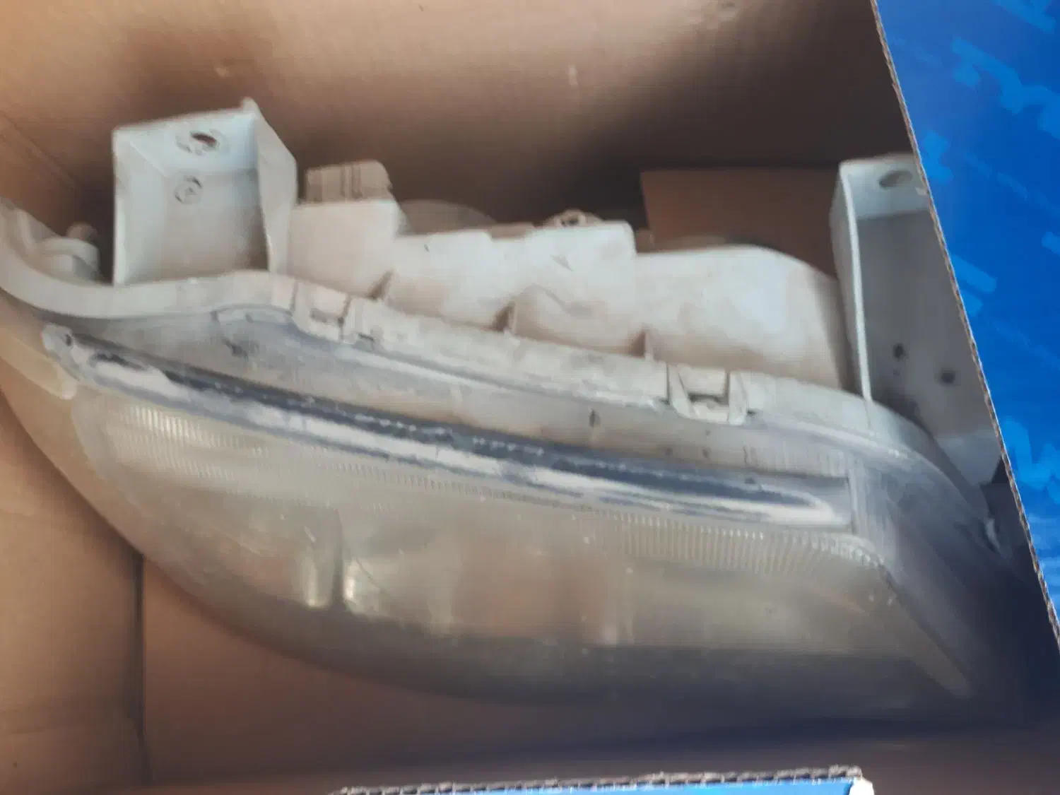 چراغ جلو پراید ۱۱۱ با رهنما ها  با لامپ خوب|قطعات یدکی و لوازم جانبی|اهواز, منبع اب|دیوار