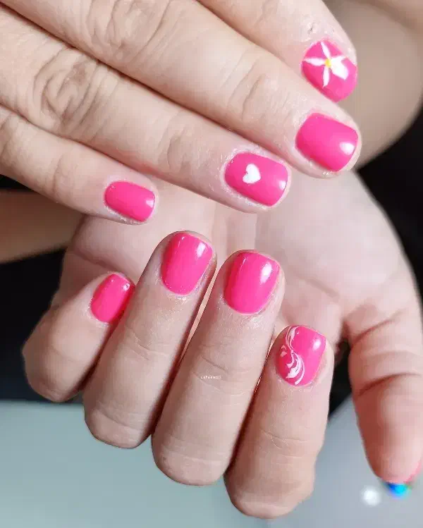 آموزش کاشت طراحی ناخن مانیکور/پا/کارمندی/مدرک فنی|خدمات آرایشگری و زیبایی|قزوین, |دیوار