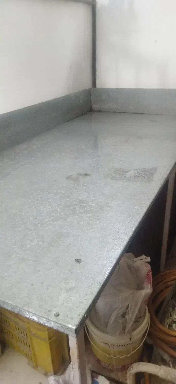 میزفلزی باصحفه گالوانیزه درحدنو|میز و صندلی غذاخوری|گنبد کاووس, |دیوار