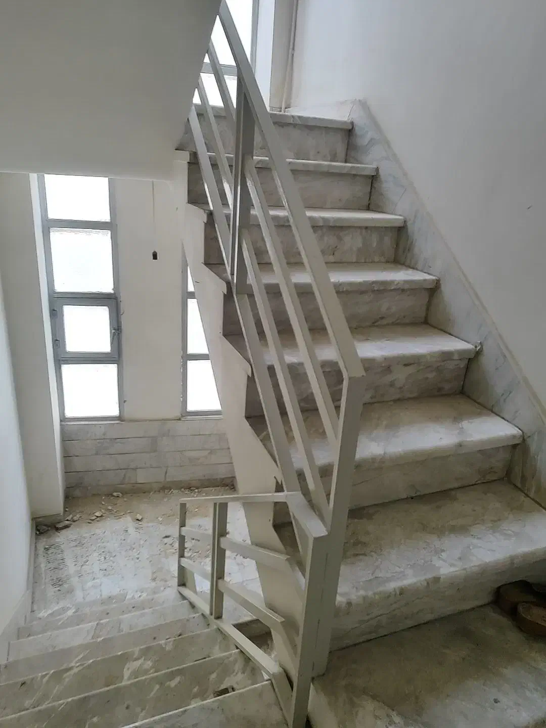 درب و پنجره و...|مصالح و تجهیزات ساختمان|اراک, |دیوار