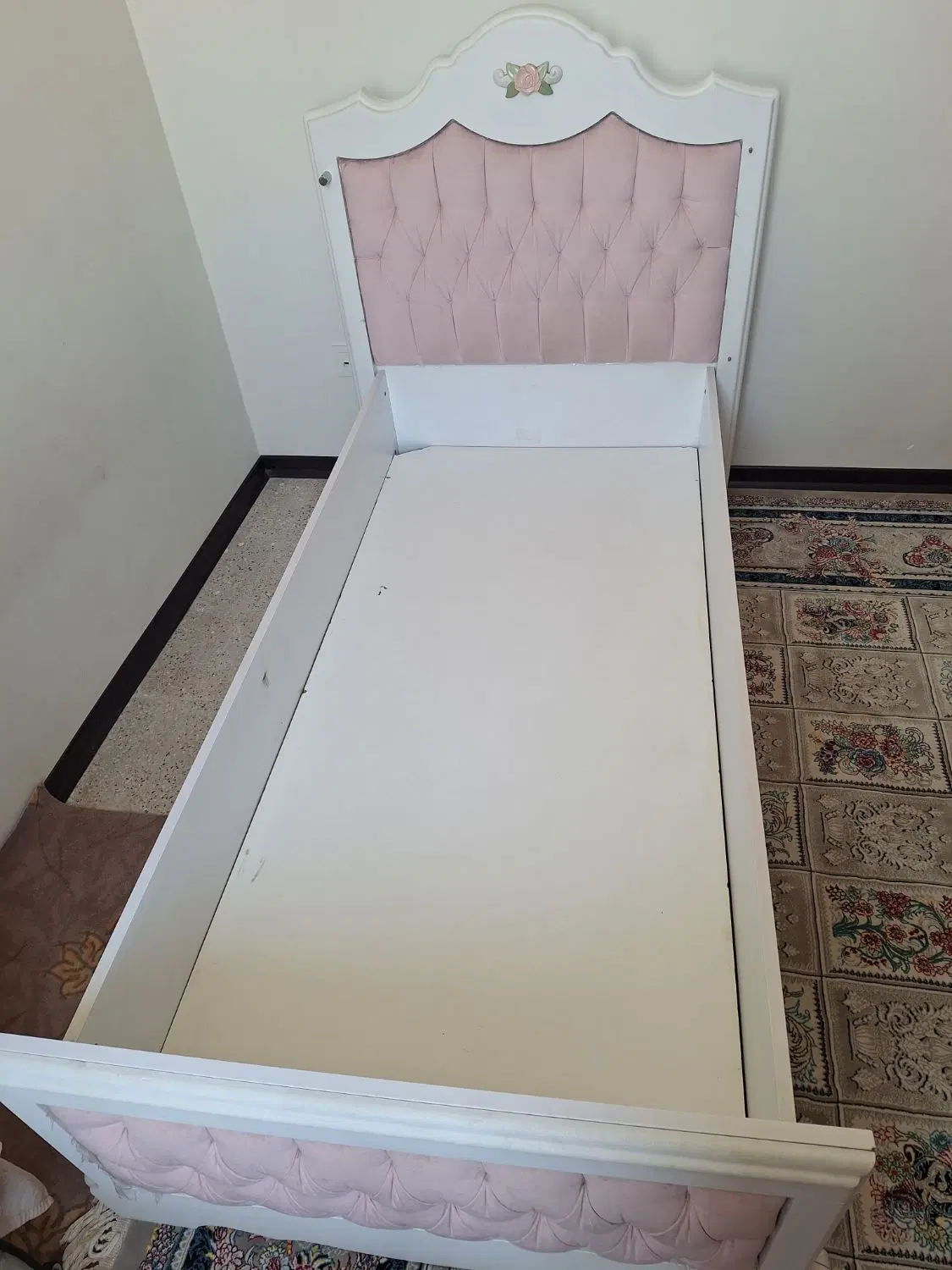 تخت خواب 90×165 یک نفره|تخت و سرویس خواب|تهران, حر|دیوار