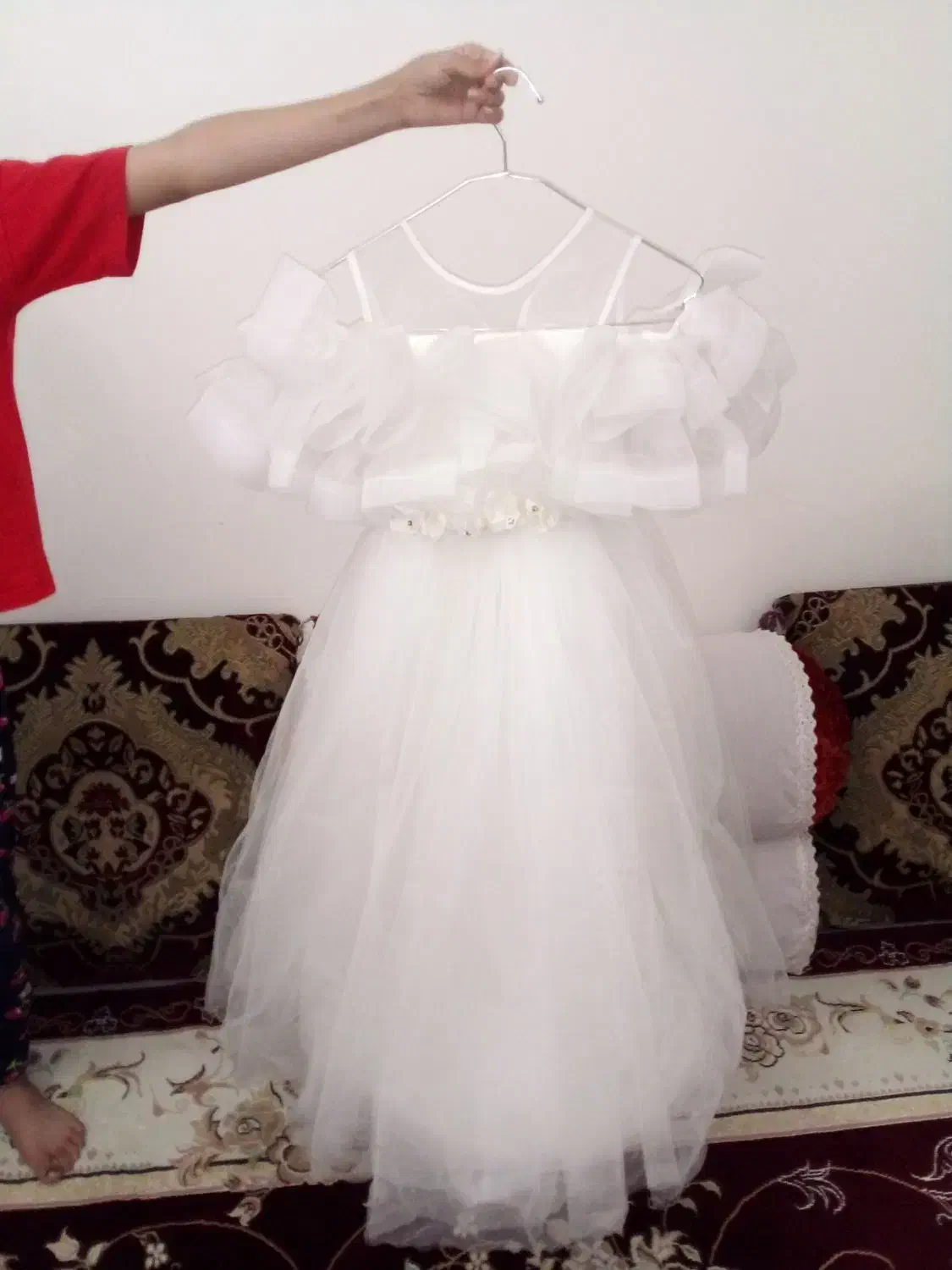 لباس مجلسی دخترانه ۹و ۱۰ سال سایز ۱|لباس|چهاردانگه (تهران), |دیوار