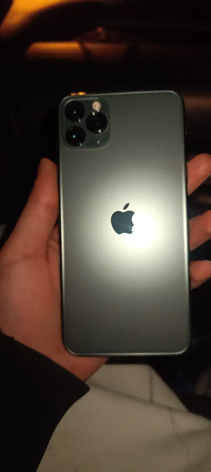 آیفون ۱۱پرومکس لا کاغذی|موبایل|اصفهان, باغ فدک|دیوار