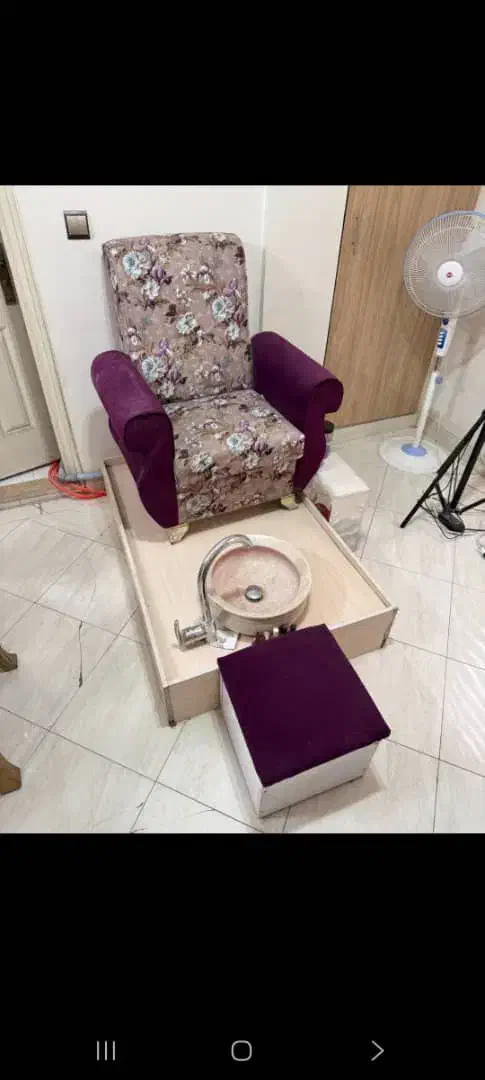 لوازم سالن زیبایی|آرایشگاه و سالن‌های زیبایی|گرمدره, |دیوار