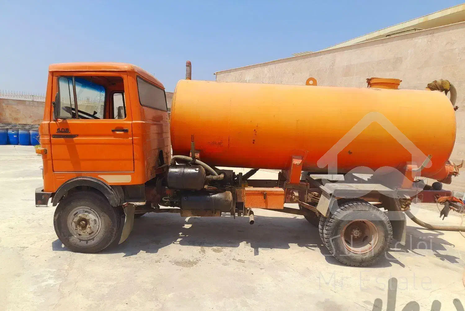 تخلیه چاه براتی آشخانه|خدمات پیشه و مهارت|آشخانه, |دیوار