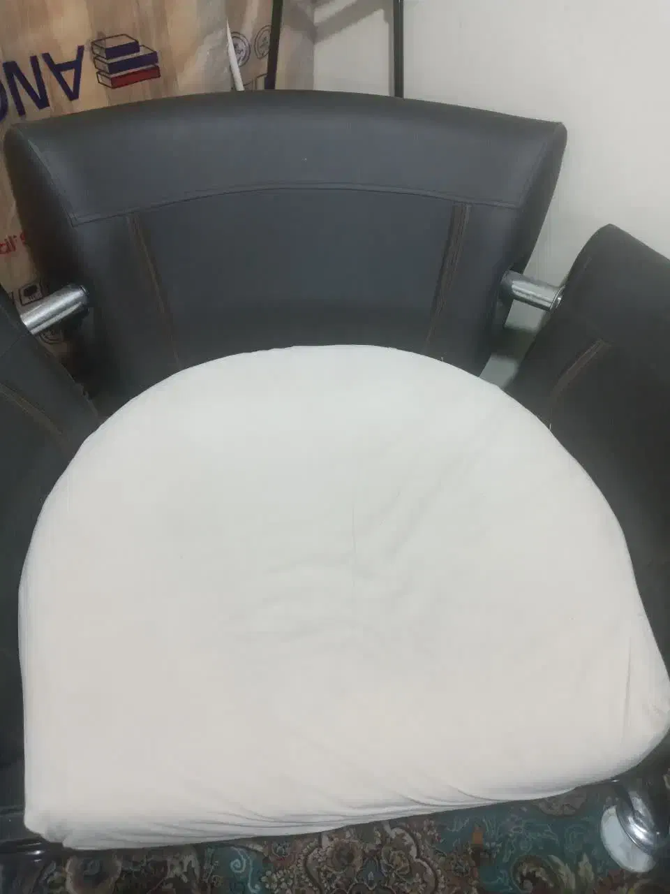 مبلمان اداری چرم مالزی اصل اورجینال|مبلمان اداری|تهران, نیروی هوایی (پیروزی)|دیوار