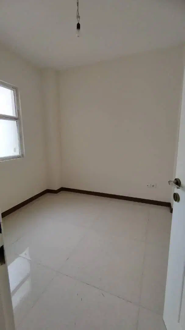 آپارتمان ۸۳ متری تک واحدی نوساز