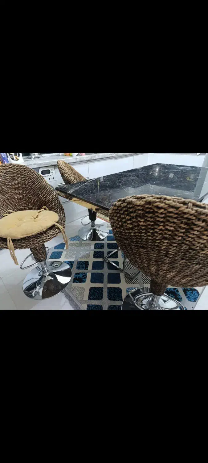 غذاخوری ۶نفره.|میز و صندلی غذاخوری|شاهین دژ, |دیوار