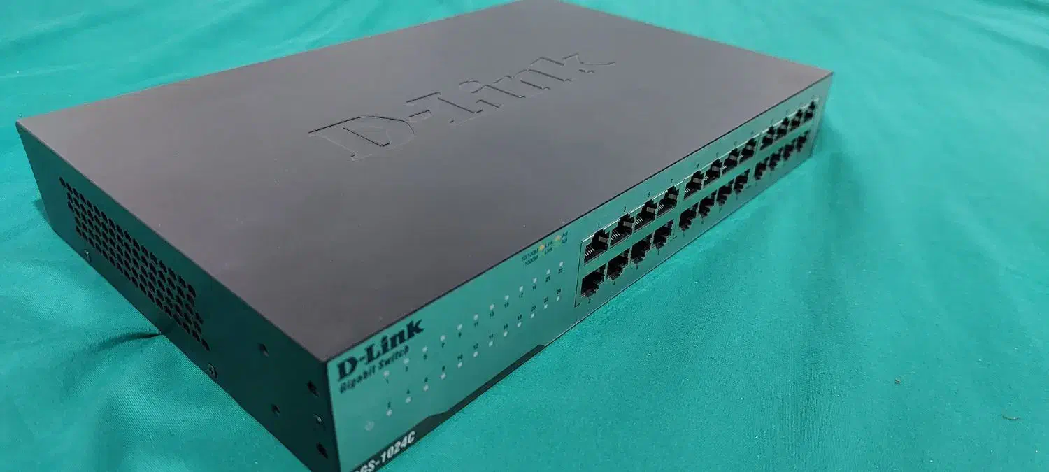 سوییچ دی لینک 24 پورت مدل DGS-1024C|مودم و تجهیزات شبکه|محمدشهر, شهرک پیام (مهرالبرز)|دیوار