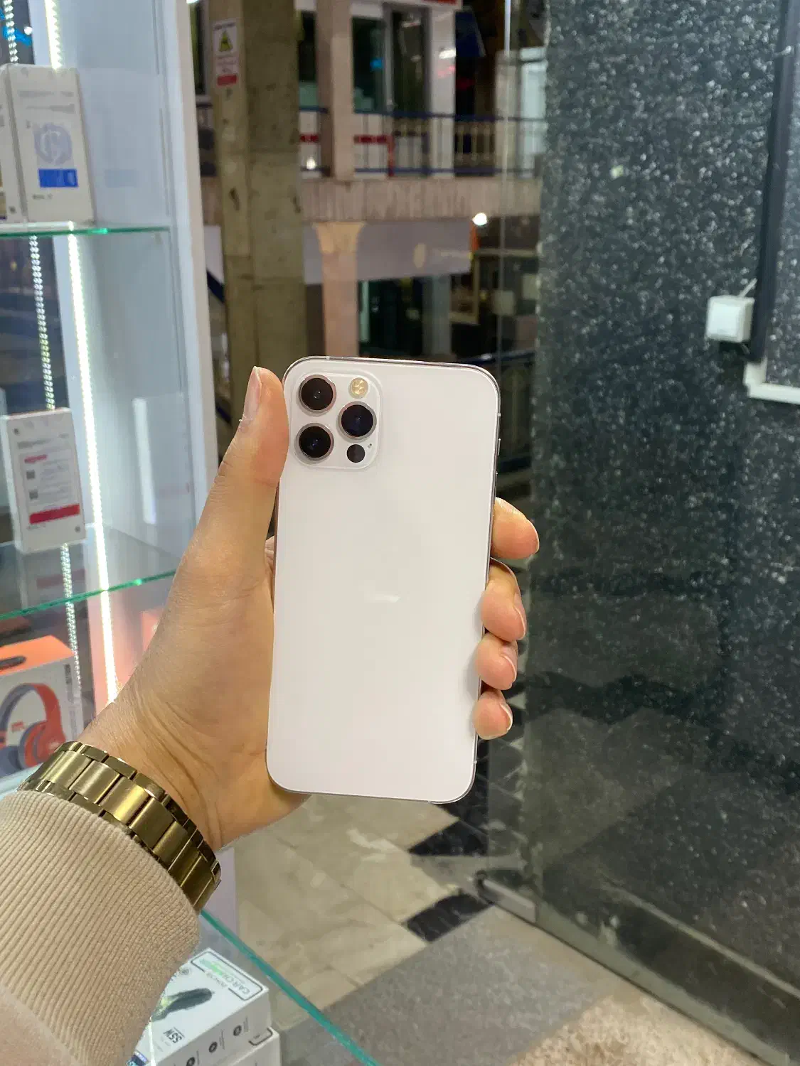 12 Pro|موبایل|اسفراین, |دیوار