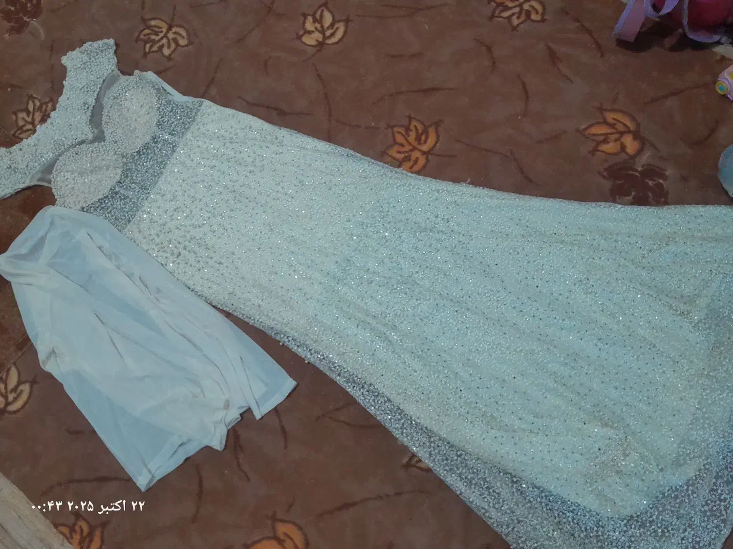 لباس مجلسی سایز ۴۲|لباس|قم, قلعه کامکار|دیوار