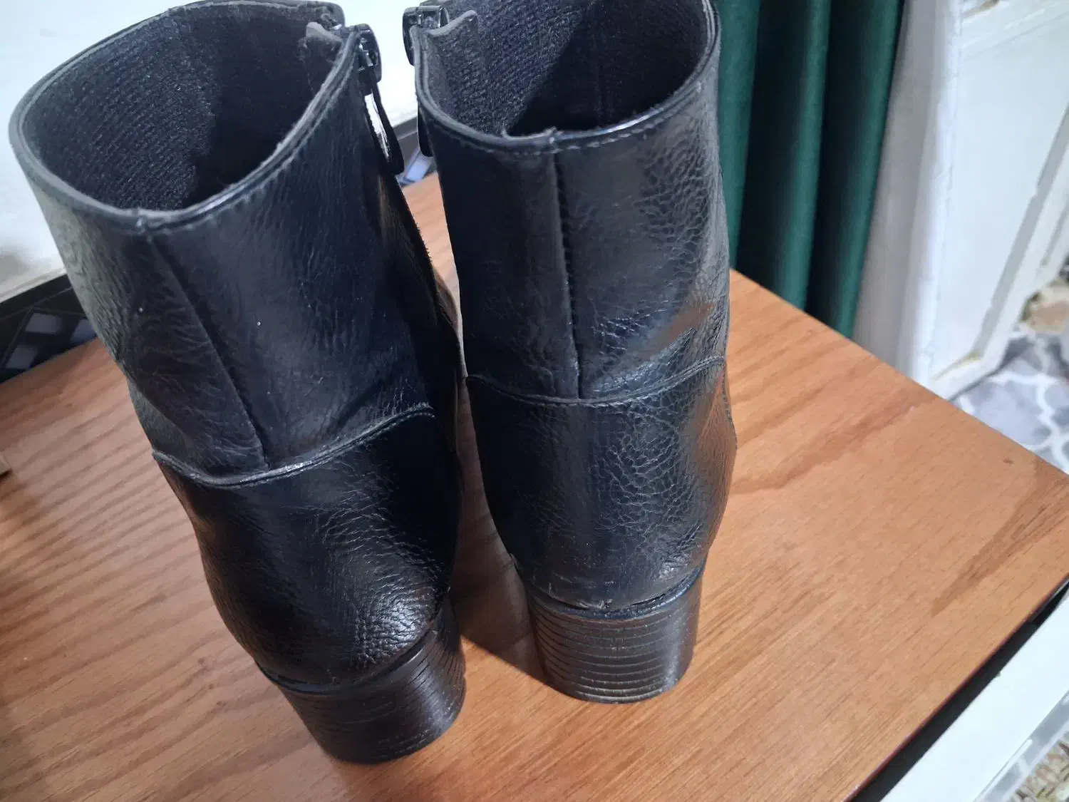 نیم بوت در حد نو،سایز۳۶|کیف، کفش، کمربند|خرمآباد, |دیوار