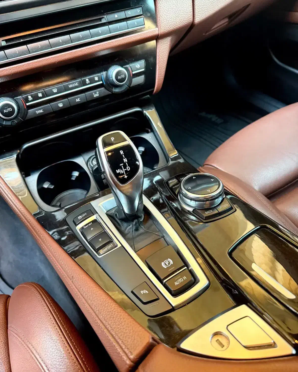 Bmw 528|خودرو سواری و وانت|تهران, زعفرانیه|دیوار