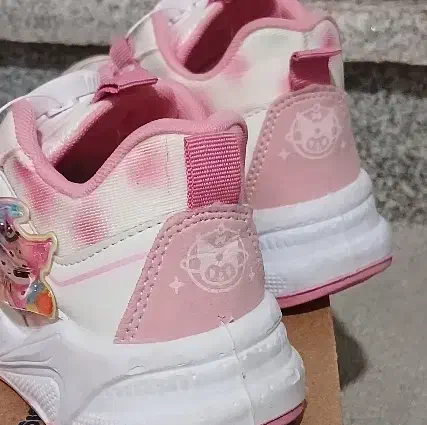 کفش کرومی بچگانه|کفش و لباس بچه|بندر انزلی, لیچارگی حسن رود|دیوار