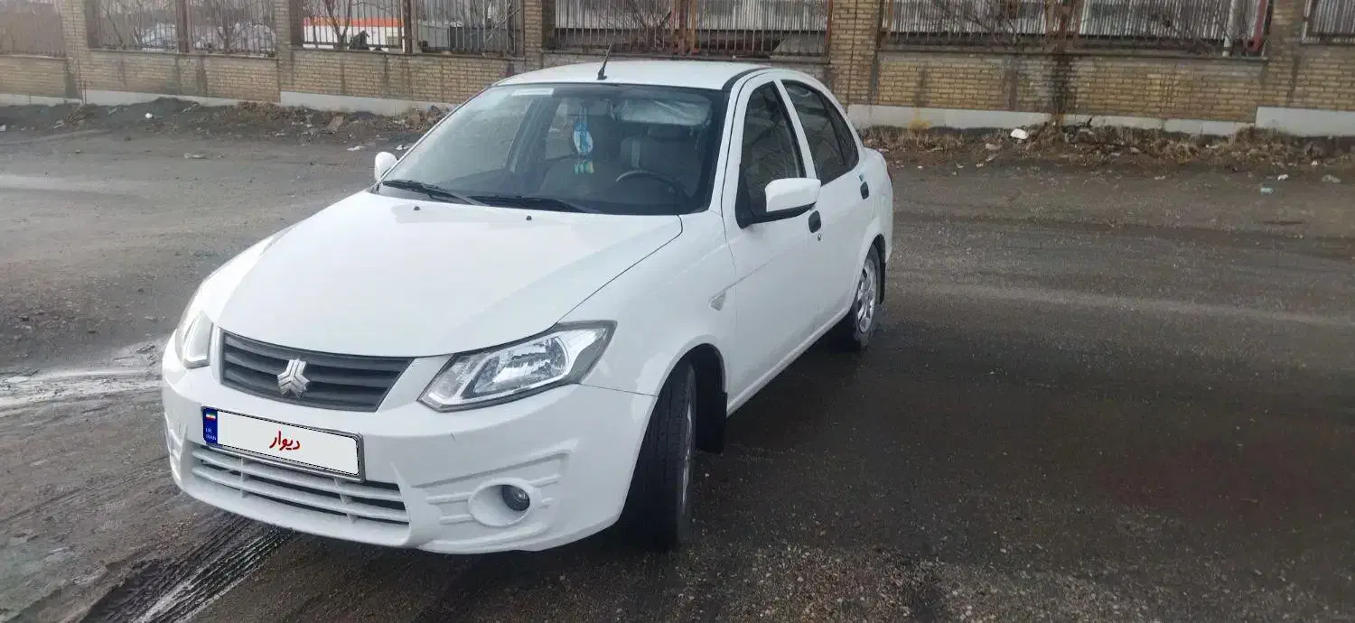 ساینا مدل98|خودرو سواری و وانت|ملایر, |دیوار