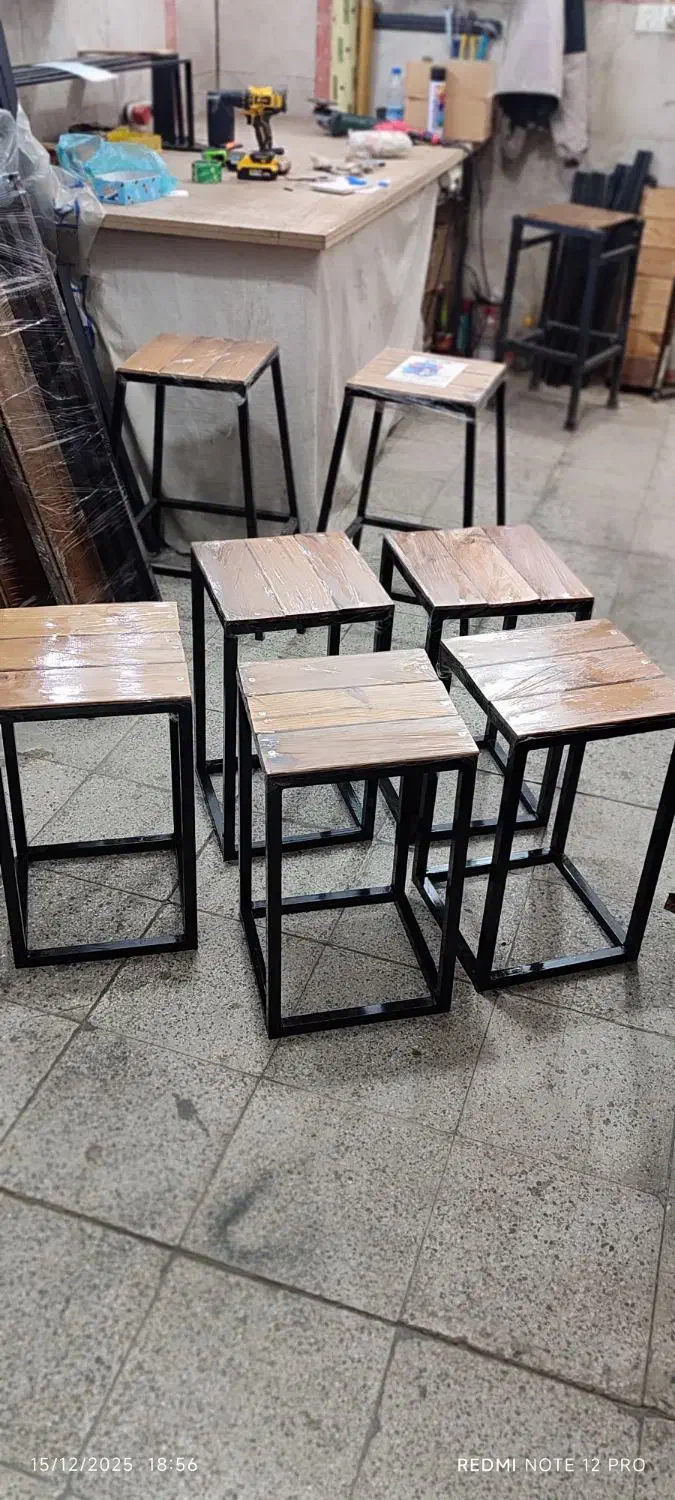 ساخت انواع میز و نیمکت چوبی و فلزی مشکی|صندلی و نیمکت|کوهدشت, |دیوار