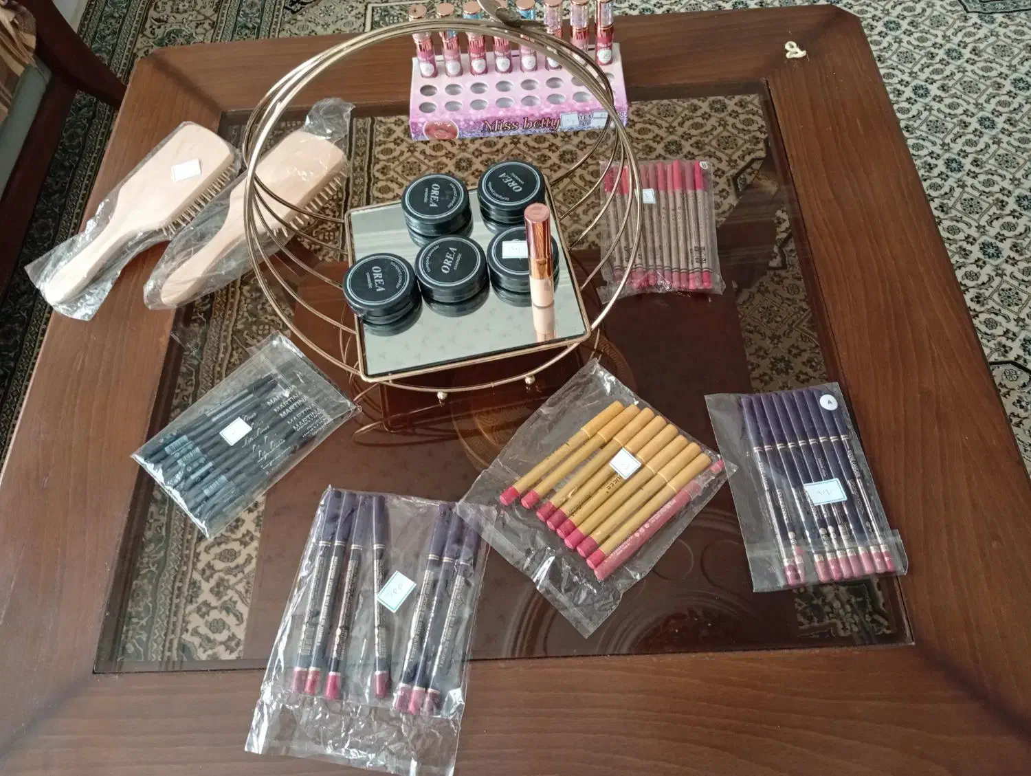 یک سری لوازم ارایش|آرایشی، بهداشتی، درمانی|زنجان, |دیوار