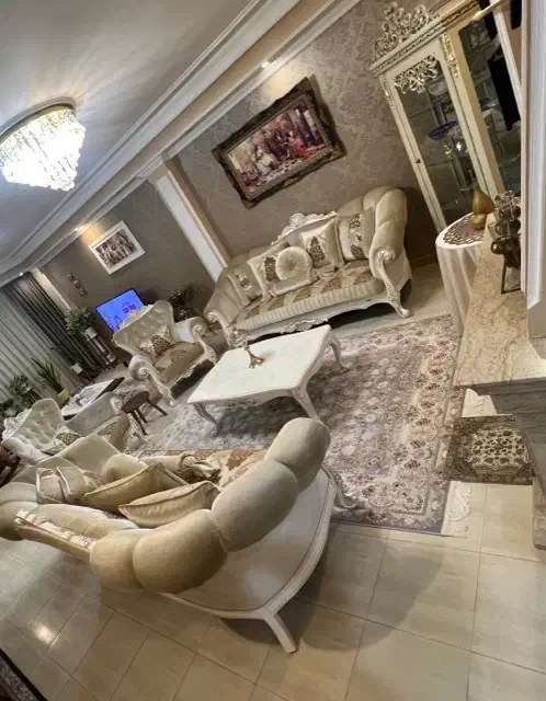 مبل کلاسیک ۹ نفره|مبلمان خانگی و میز عسلی|رشت, بلوار گیلان|دیوار