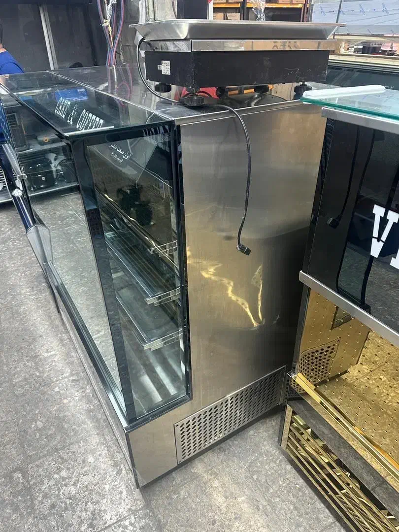 یخچال ویترینی ایران صنعت دادگستر|فروشگاه و مغازه|شهریار, شهریار|دیوار