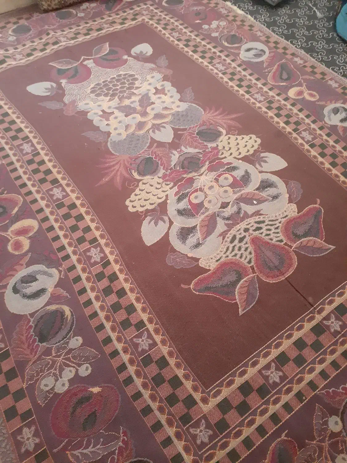 روفرشی|روفرشی|باسمنج, |دیوار