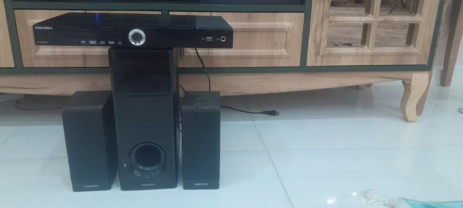 دستگاه دی وی دی و اسپیکر|پخش‌کننده DVD و ویدیو|سنندج, |دیوار