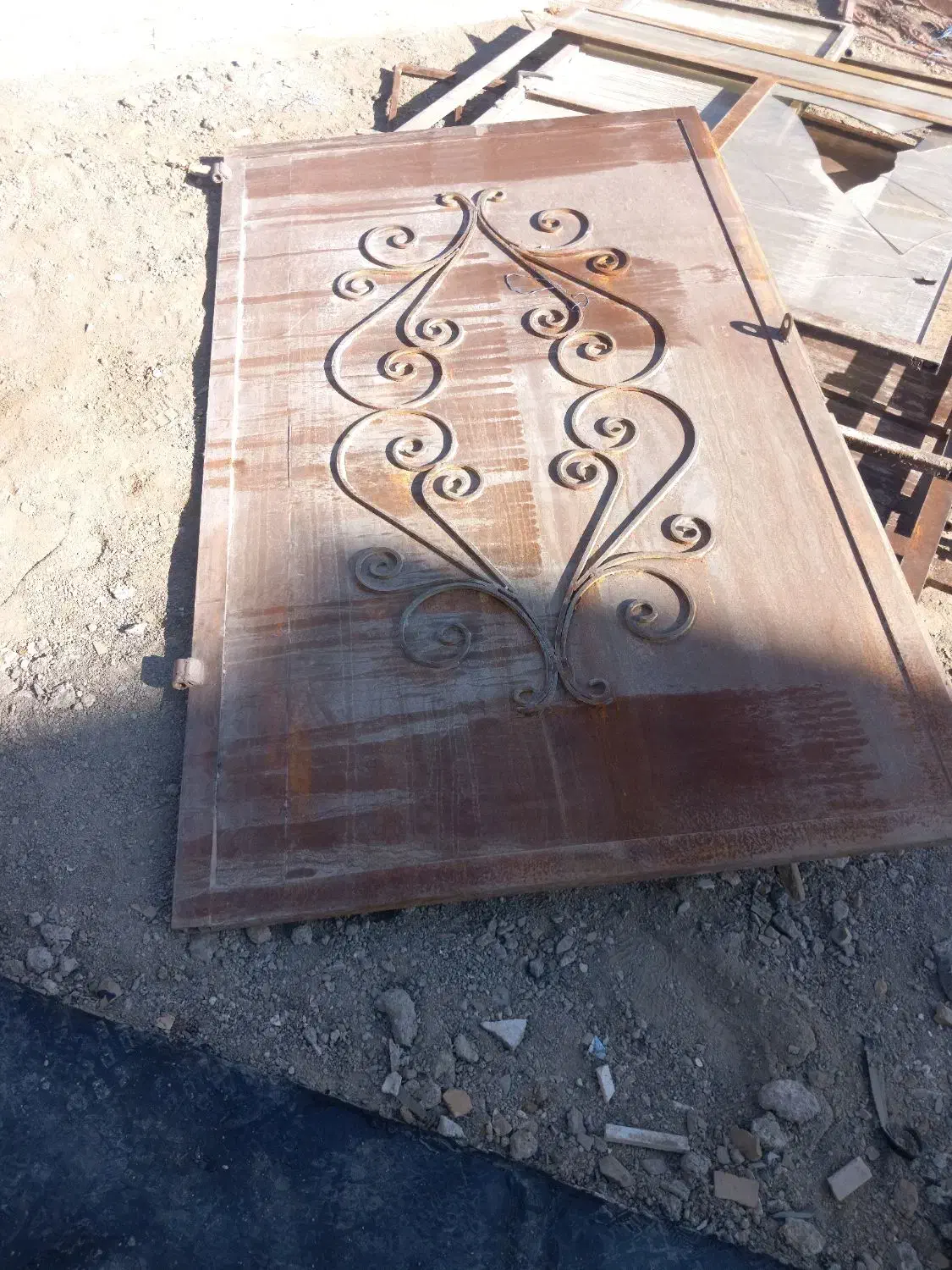 درب وپنجره در حد|مصالح و تجهیزات ساختمان|گلبهار, شهر جدید گلبهار|دیوار