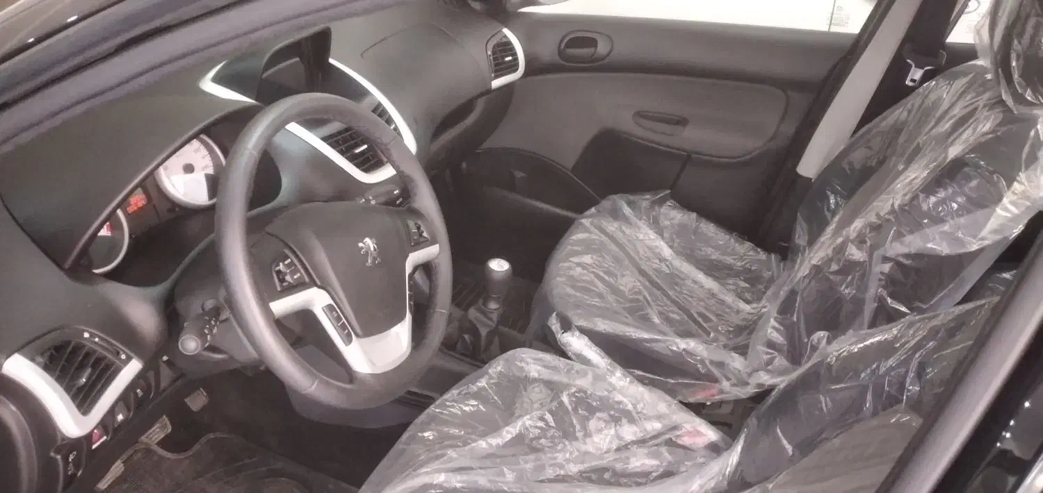 ۲۰۷ پانا مشکی۴۰۴|خودرو سواری و وانت|تهران, یاخجی آباد|دیوار