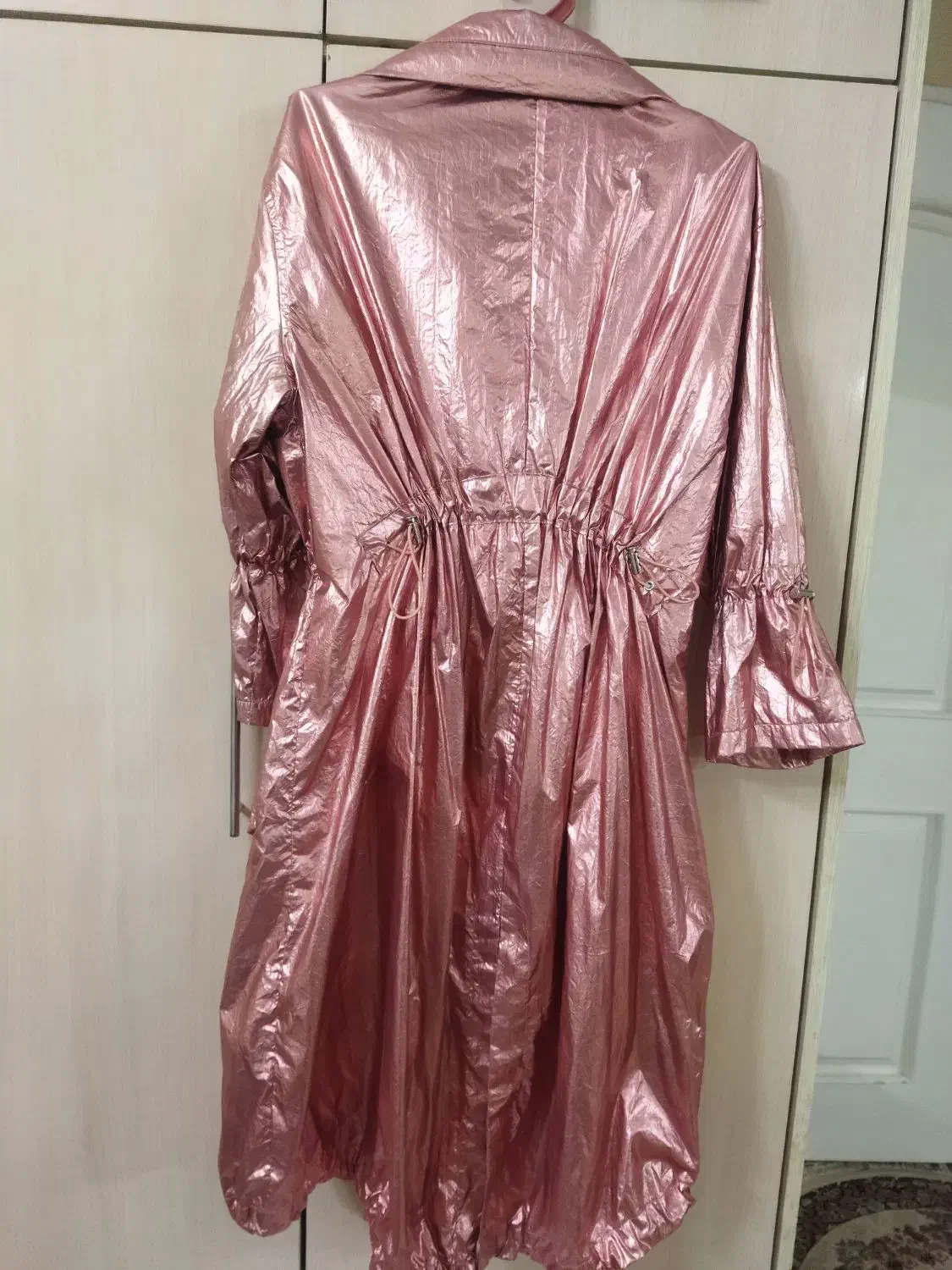 بارونی دخترانه|لباس|مشهد, هفت تیر (نه دره)|دیوار