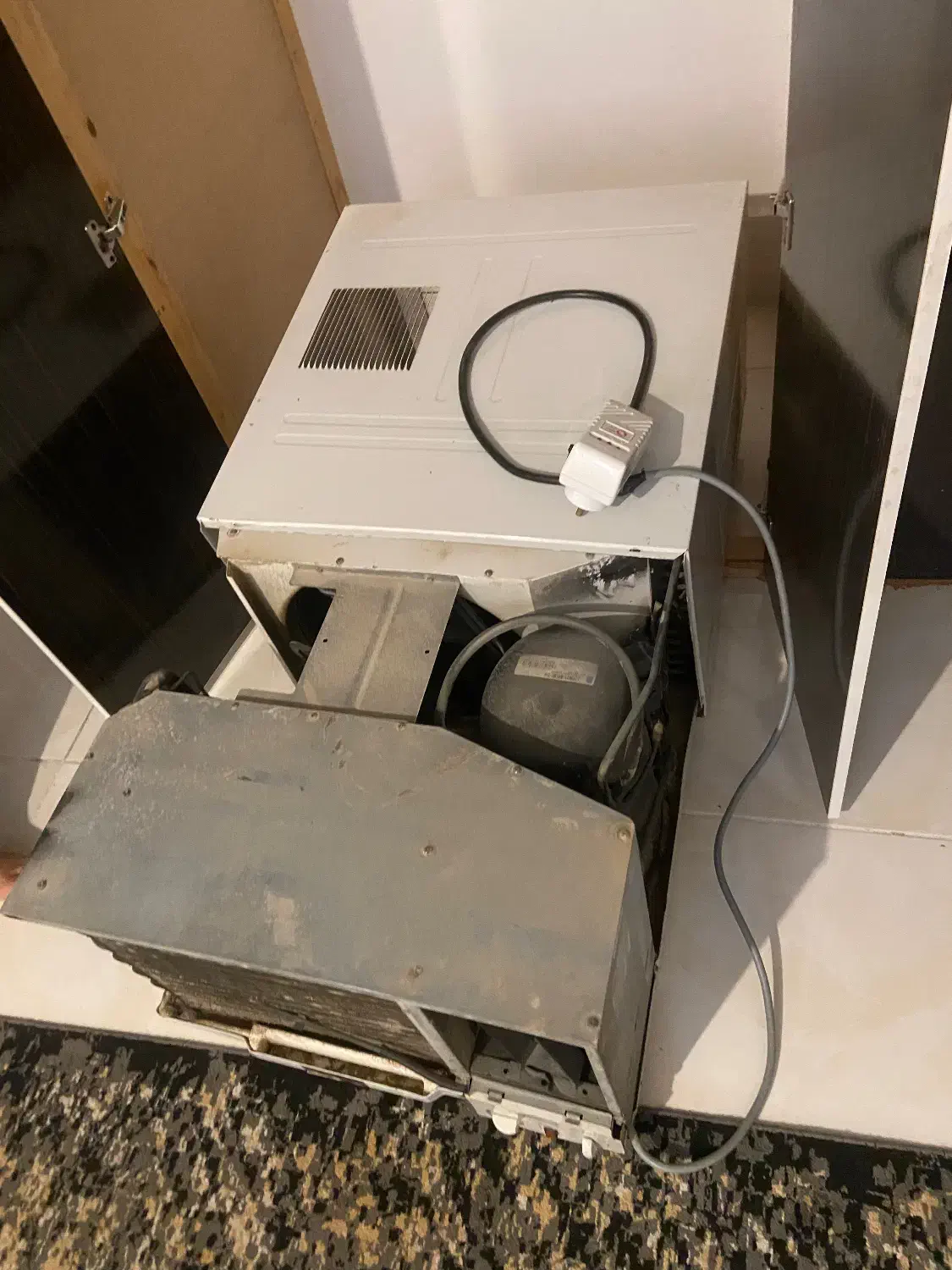 کولر پنجره ای ۱۸هزار|کولر گازی و فنکوئل|یاسوج, |دیوار