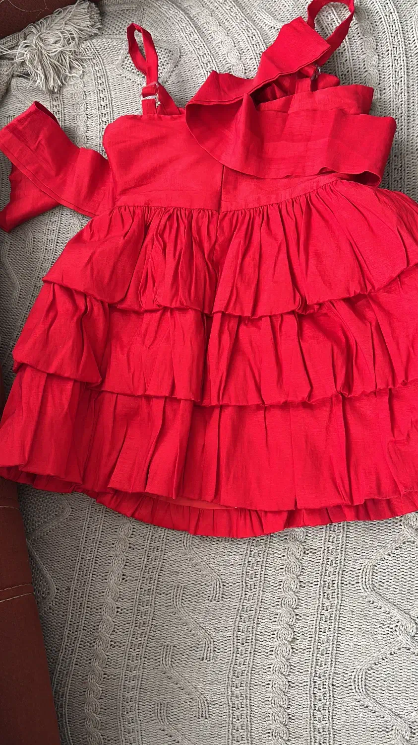 پیراهن های یلدایی|کفش و لباس بچه|ری, جوانمرد قصاب|دیوار