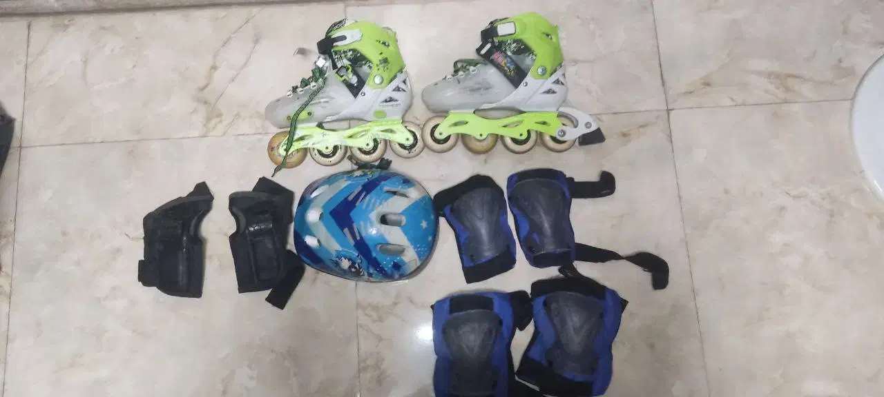 دو جفت اسکیت|دوچرخه، اسکیت، اسکوتر|شیراز, نصرآباد|دیوار