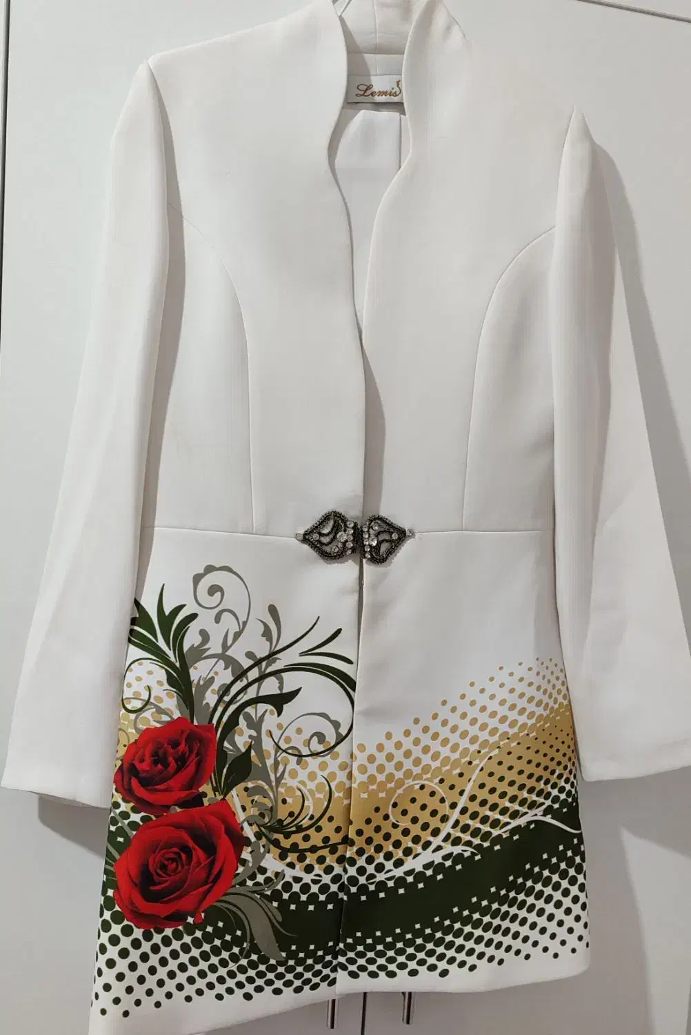 کت و شلوار زنانه یلدایی|لباس|نیشابور, گمنام غربی|دیوار