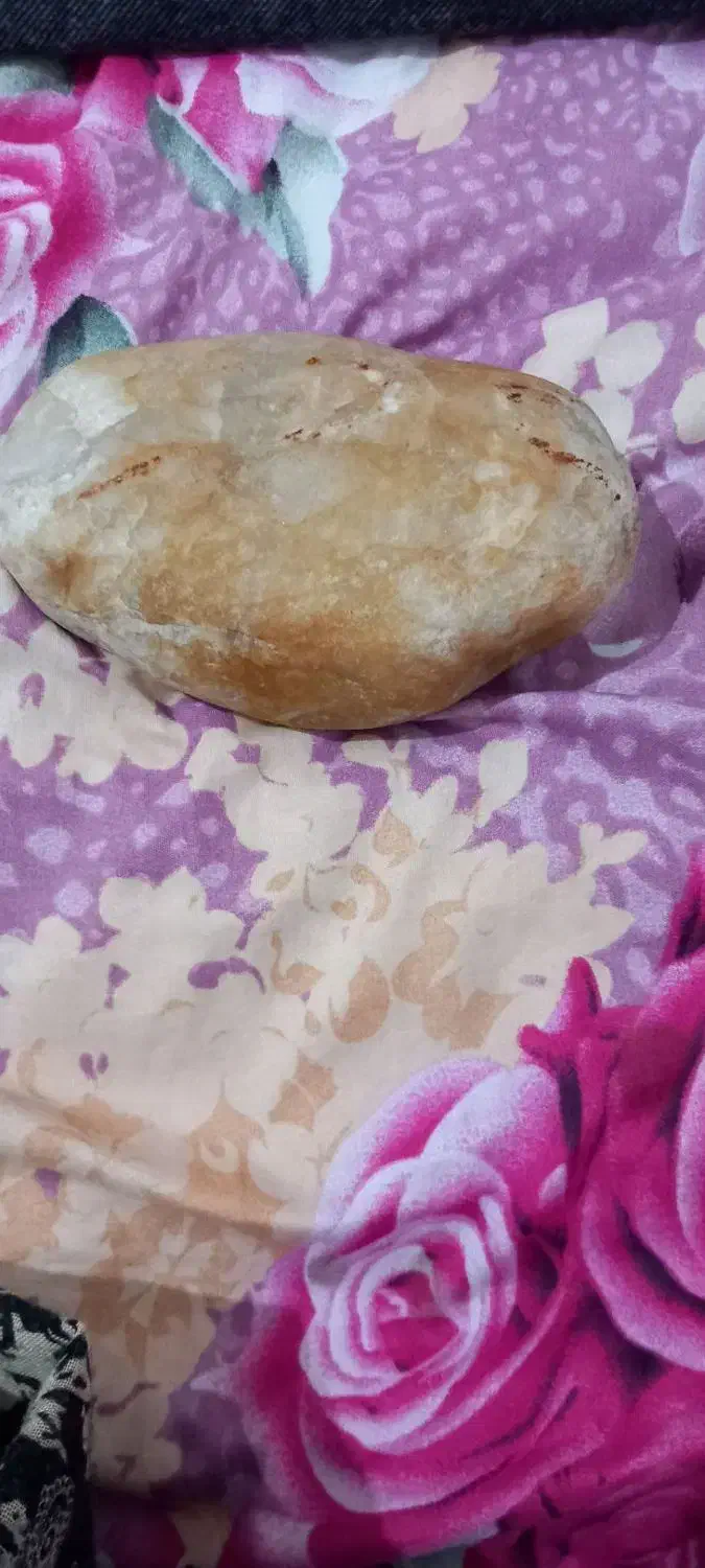 شهاب سنگ طلا دار|کلکسیون اشیاء عتیقه|قدس, شهر‌قدس|دیوار