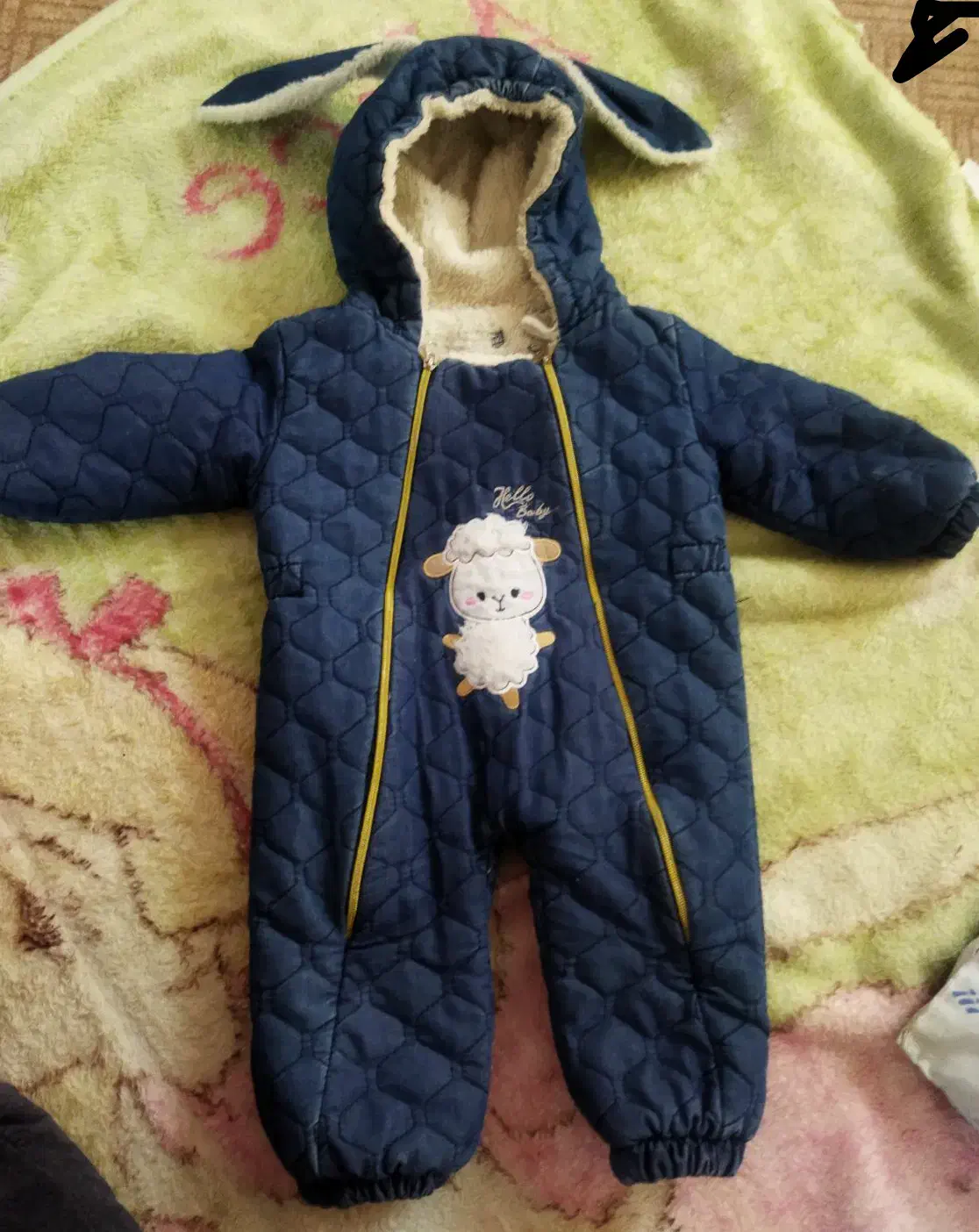 کاپشن نوزادی|کفش و لباس بچه|شاهین‌شهر, شهرک ردانی پور|دیوار