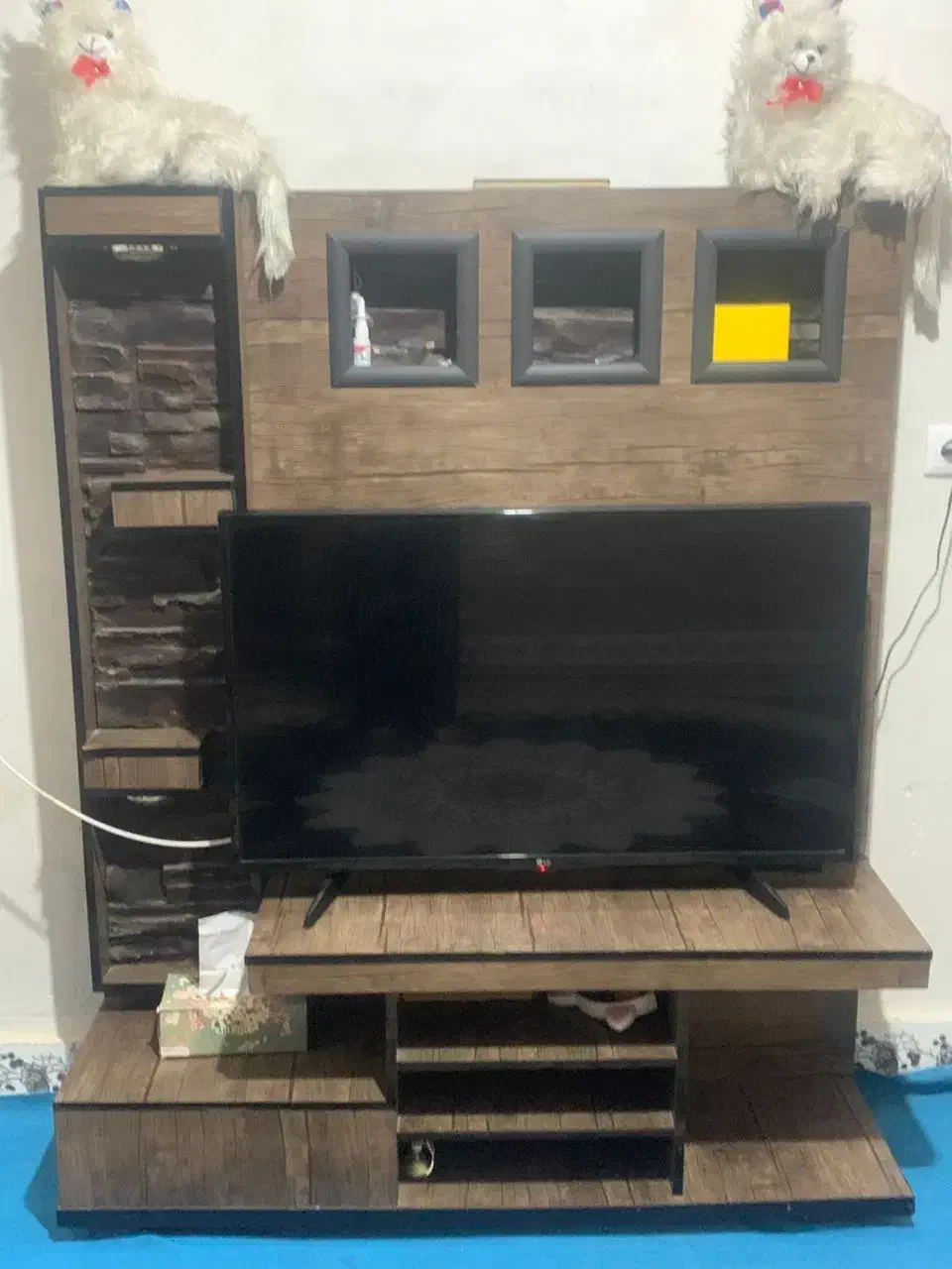 دو عدد میز تلویزیون کاملا نو|میز تلویزیون|یاسوج, |دیوار