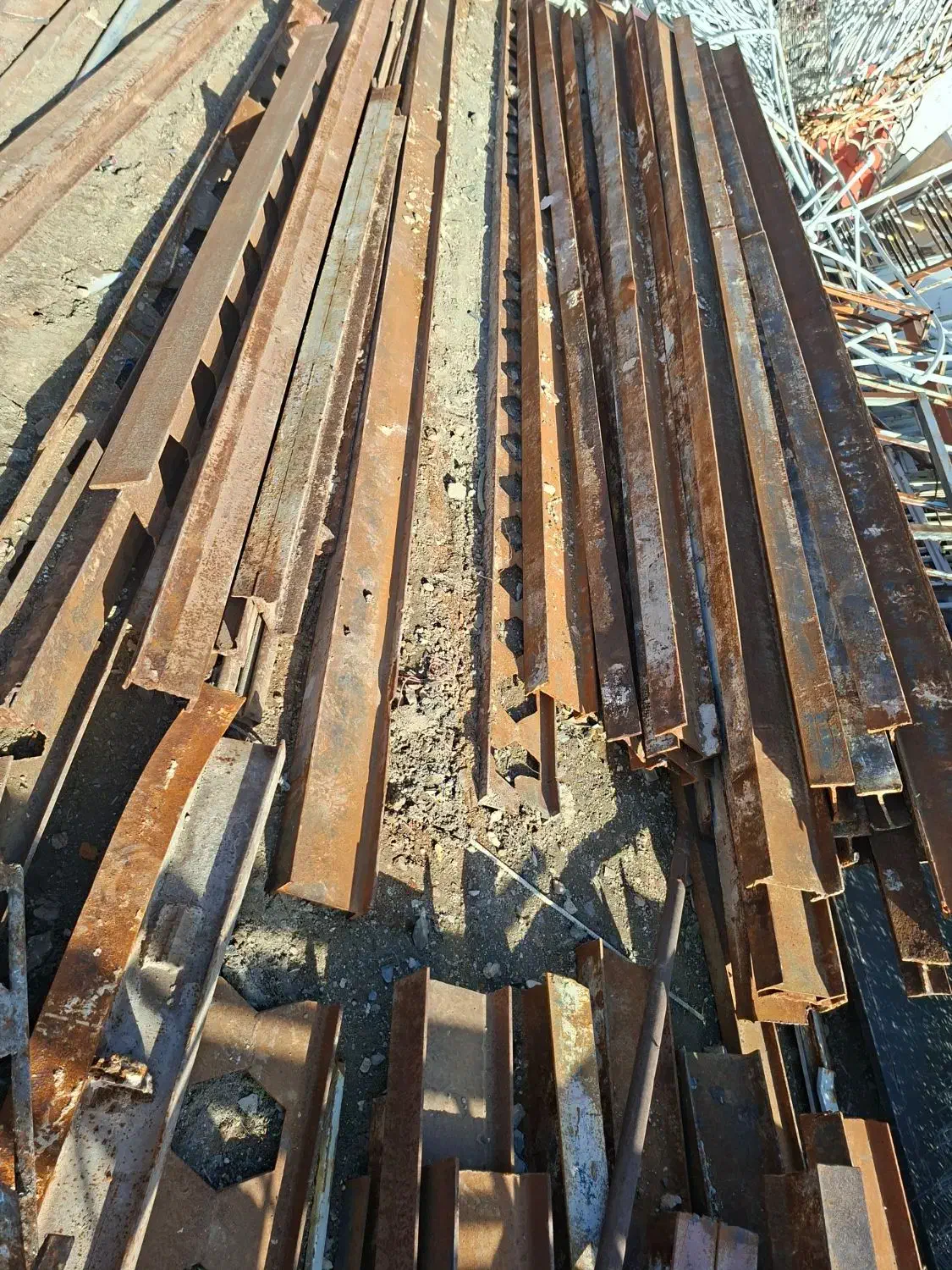 تیر اهن|مصالح و تجهیزات ساختمان|مشهد, نیزه|دیوار