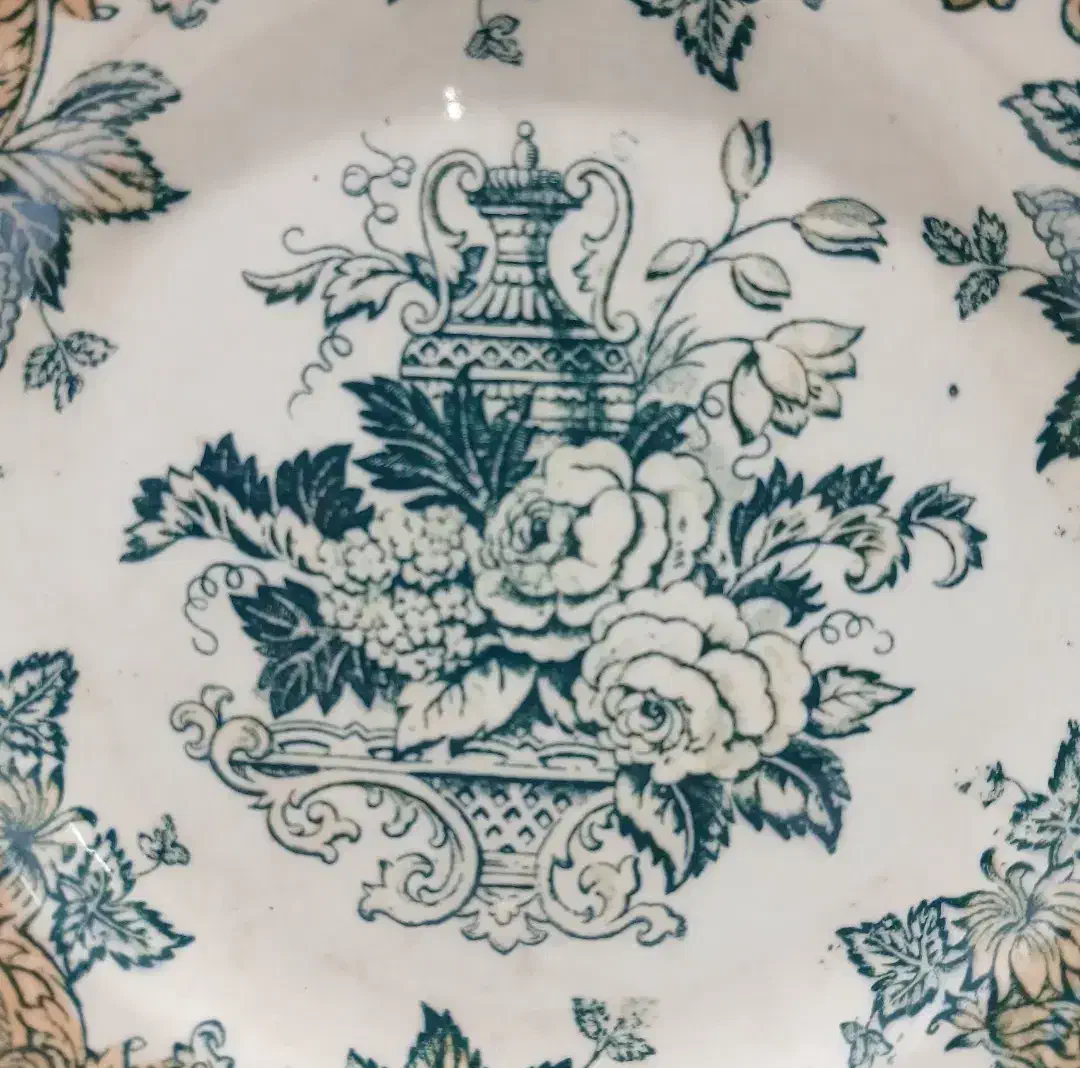 بشقاب هلندی قاجاری|کلکسیون اشیاء عتیقه|تهران, اکباتان|دیوار