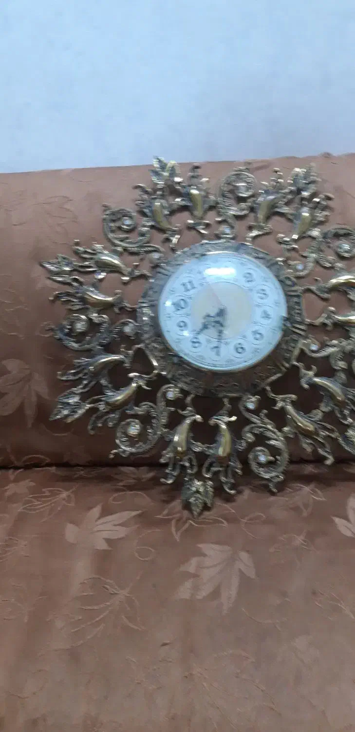 ساعت دیواری برنزی|ساعت دیواری و تزئینی|قم, شاه ابراهیم|دیوار