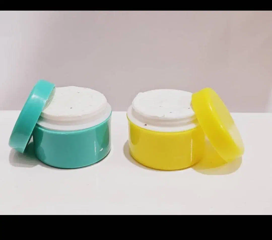 آرایشی|آرایشی، بهداشتی، درمانی|میناب, |دیوار