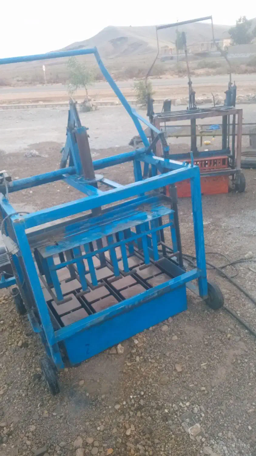 بلوک زن بلوک زنی  حق نژاد قالب ۲۰ و ۱۰|مصالح و تجهیزات ساختمان|آبدانان, |دیوار