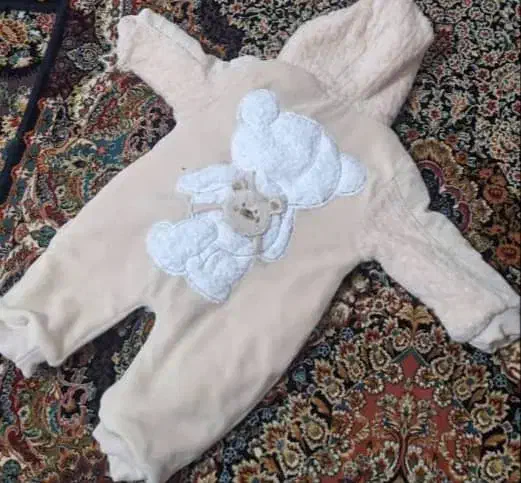 لباس کودک|کفش و لباس بچه|دهدشت, |دیوار