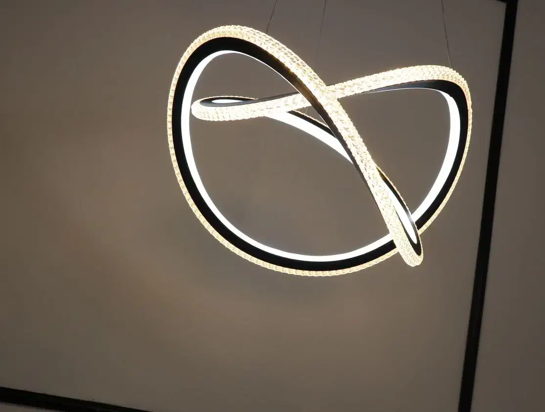 لوستر پاییون دو طرف نور|لوستر و چراغ آویز|فردیس, شهرک ۱۱۰|دیوار