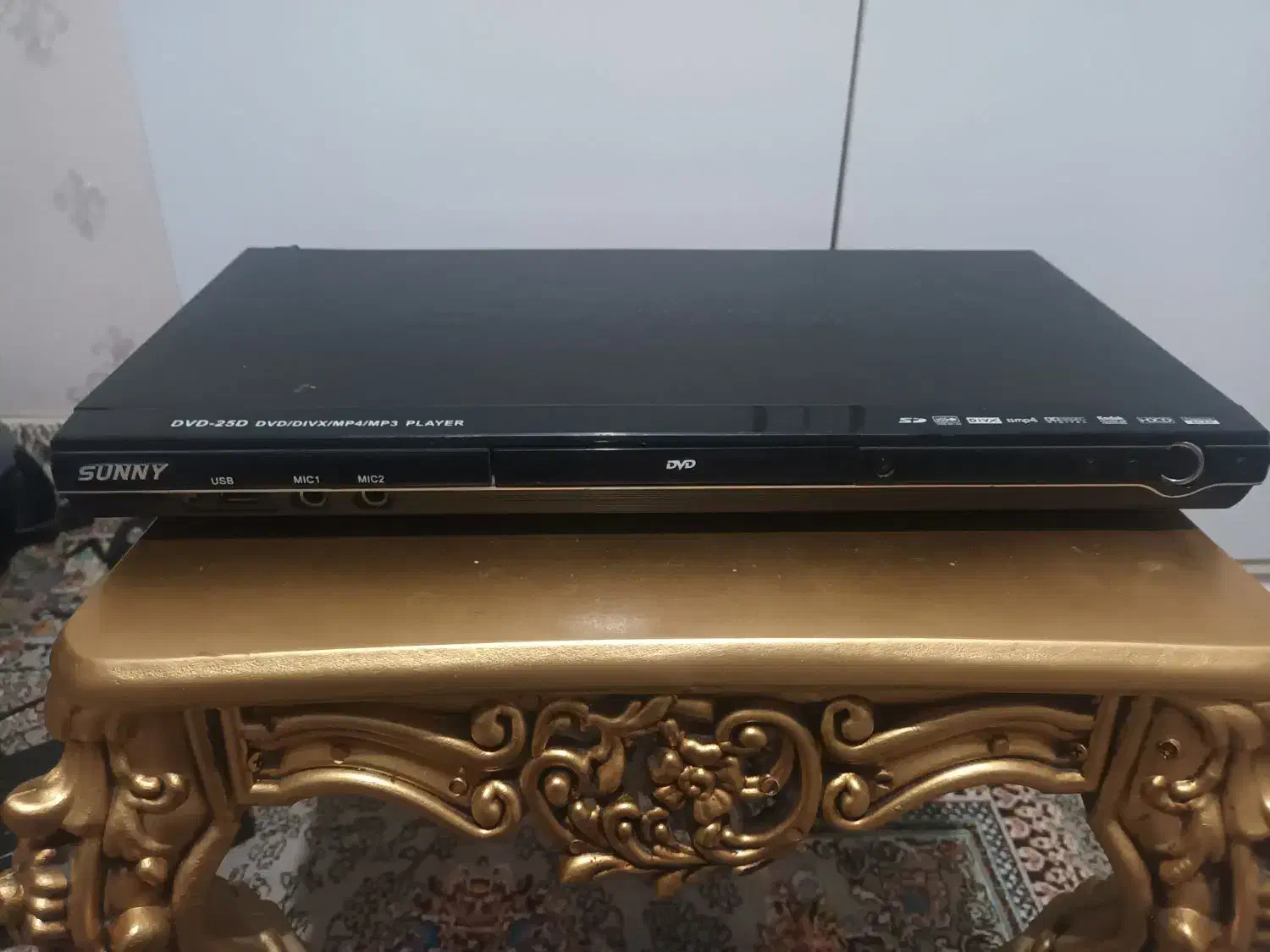 گیرنده دیجیتال مارشال و یک عدد دی وی دی|پخش‌کننده DVD و ویدیو|خوی, |دیوار