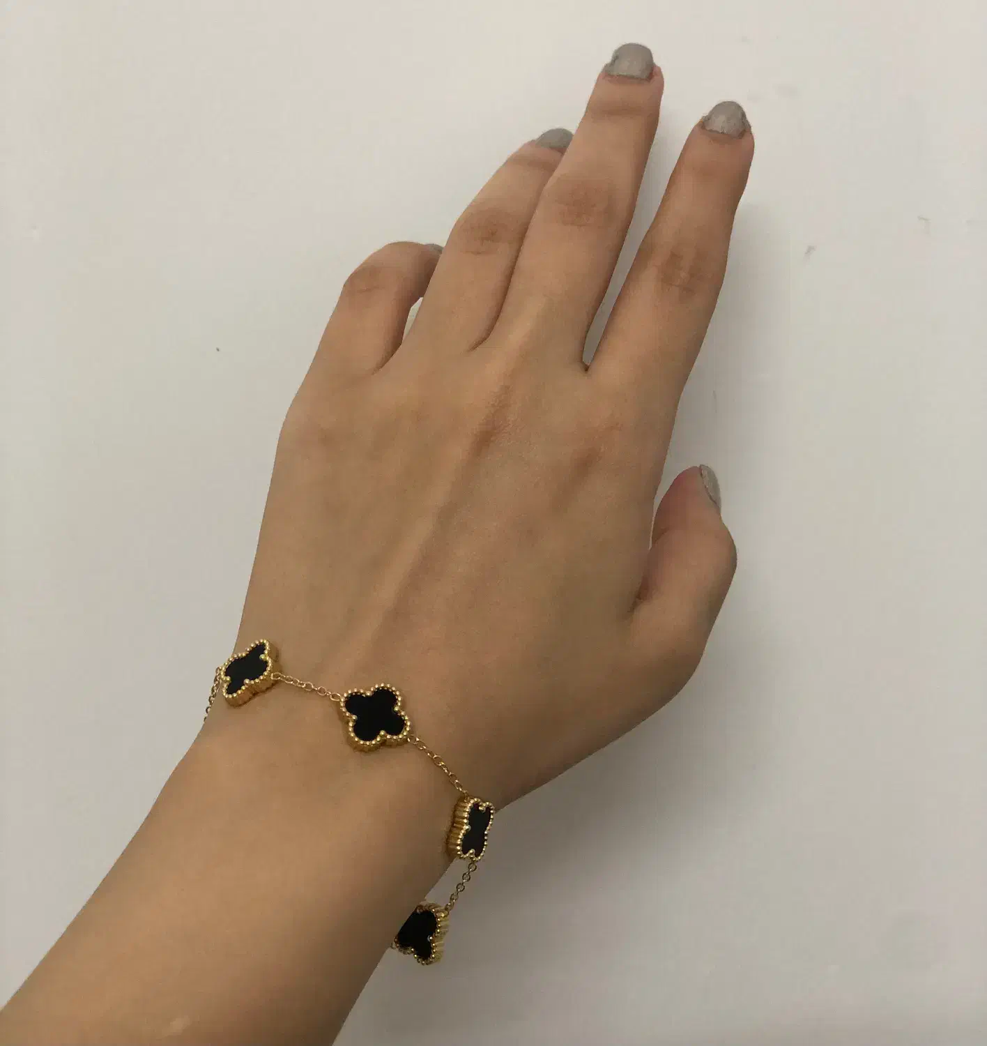 دستبند ونکلیف مشکی|بدلیجات|قم, شهدا|دیوار