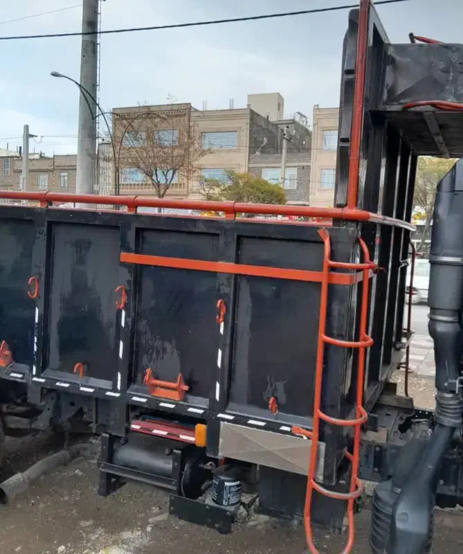 اتاق چوبی فلزی بروجردی|قطعات یدکی و لوازم جانبی|کرج, دولتآباد|دیوار